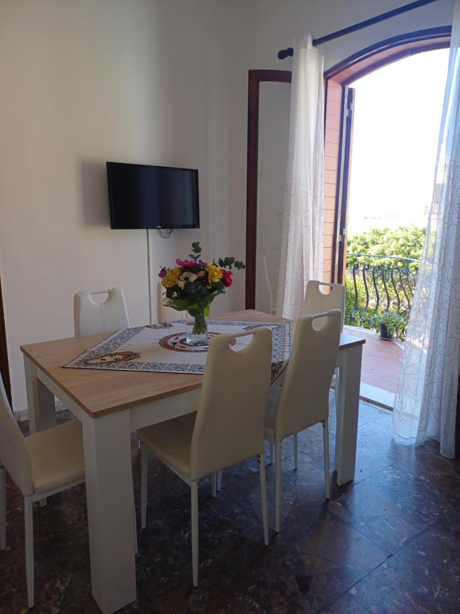 Plaza Apartment Giardini Naxos Exterior photo